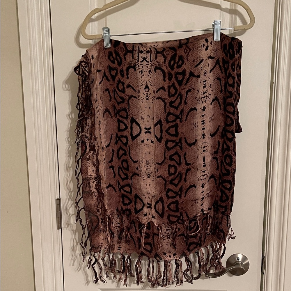 Python Scarf/Wrap Lightweight - image 1